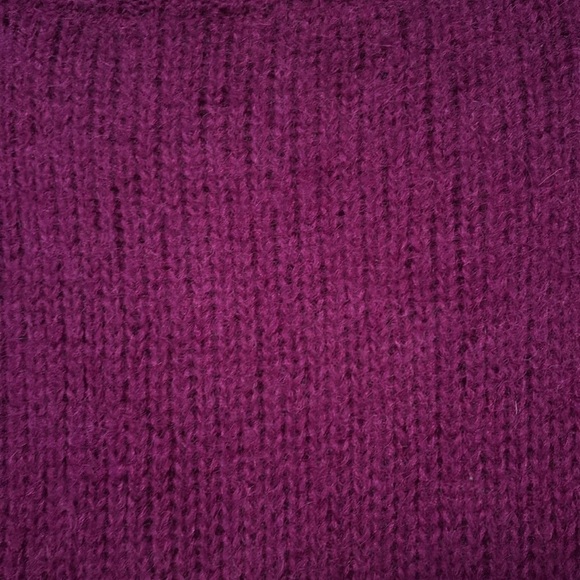 Vintage Design Assets Mohair and Wool Purple Sweater size large - Picture 7 of 8